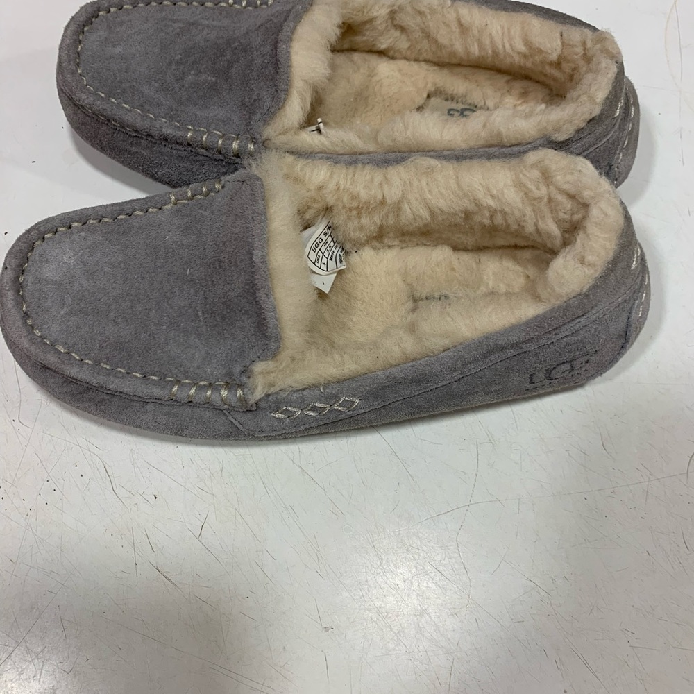 Ugg Ansley - image 4